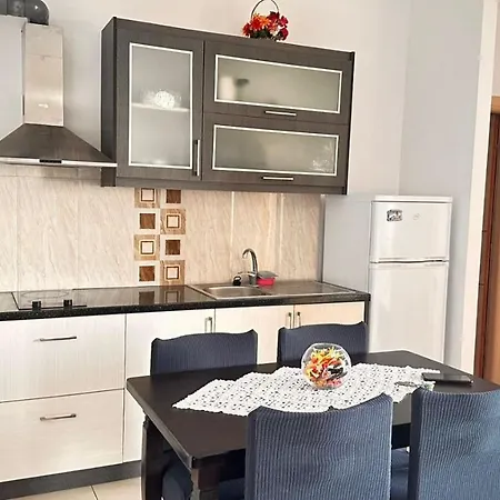 Klager's * Sarandë